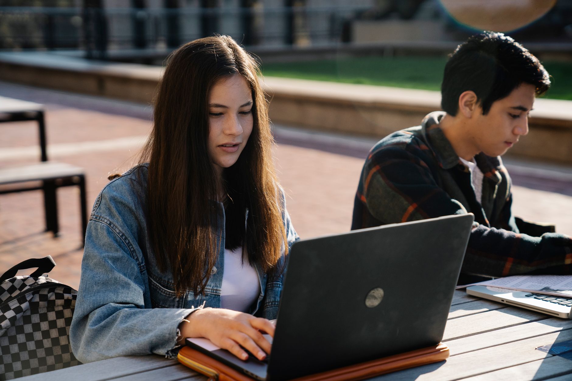 Free Consultations with Australian Education Agents: A 2026 Guide for Mortgage Borrowers