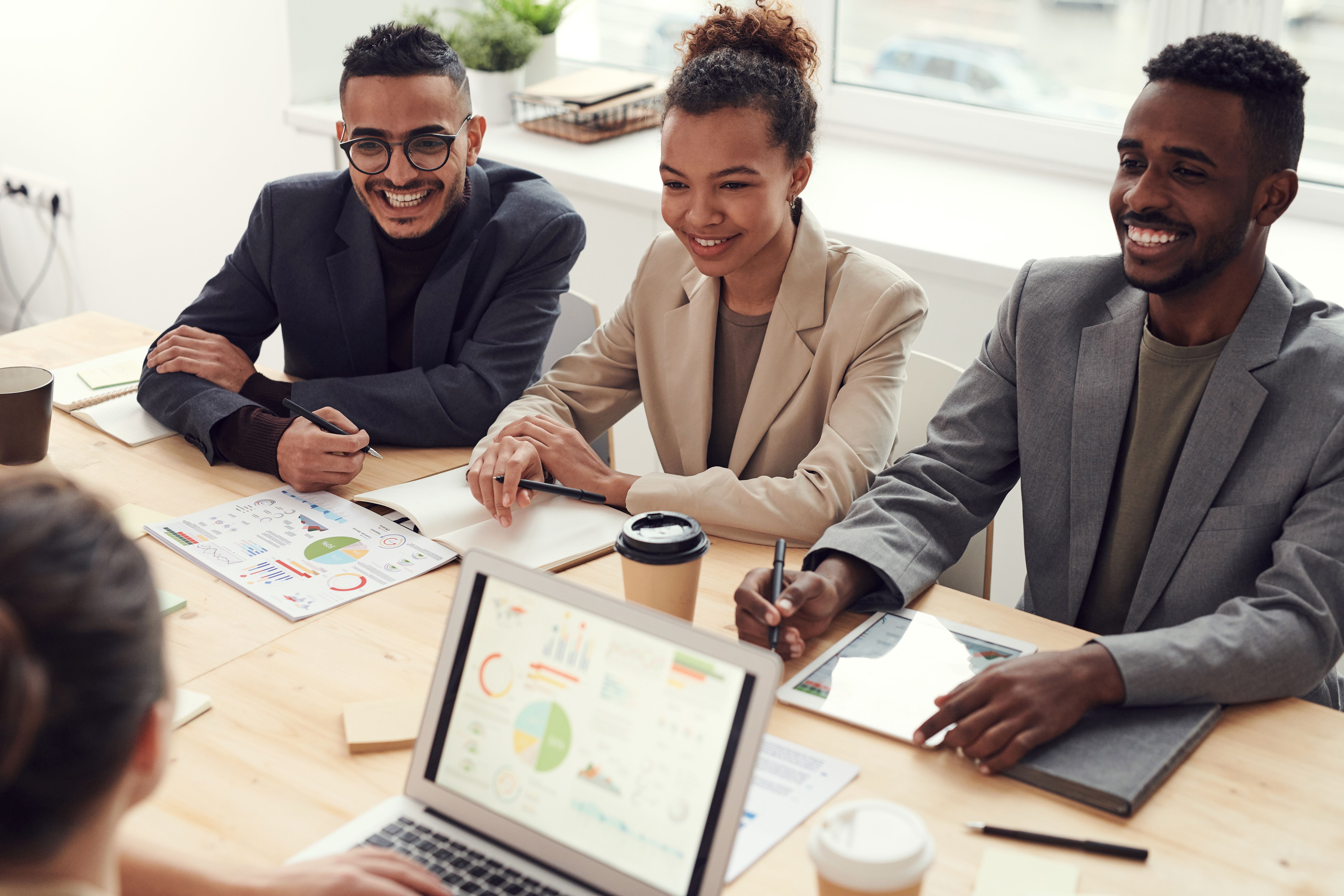DIY vs Study Agency, Cost-Benefit Comparison for Australian University Applications 2026